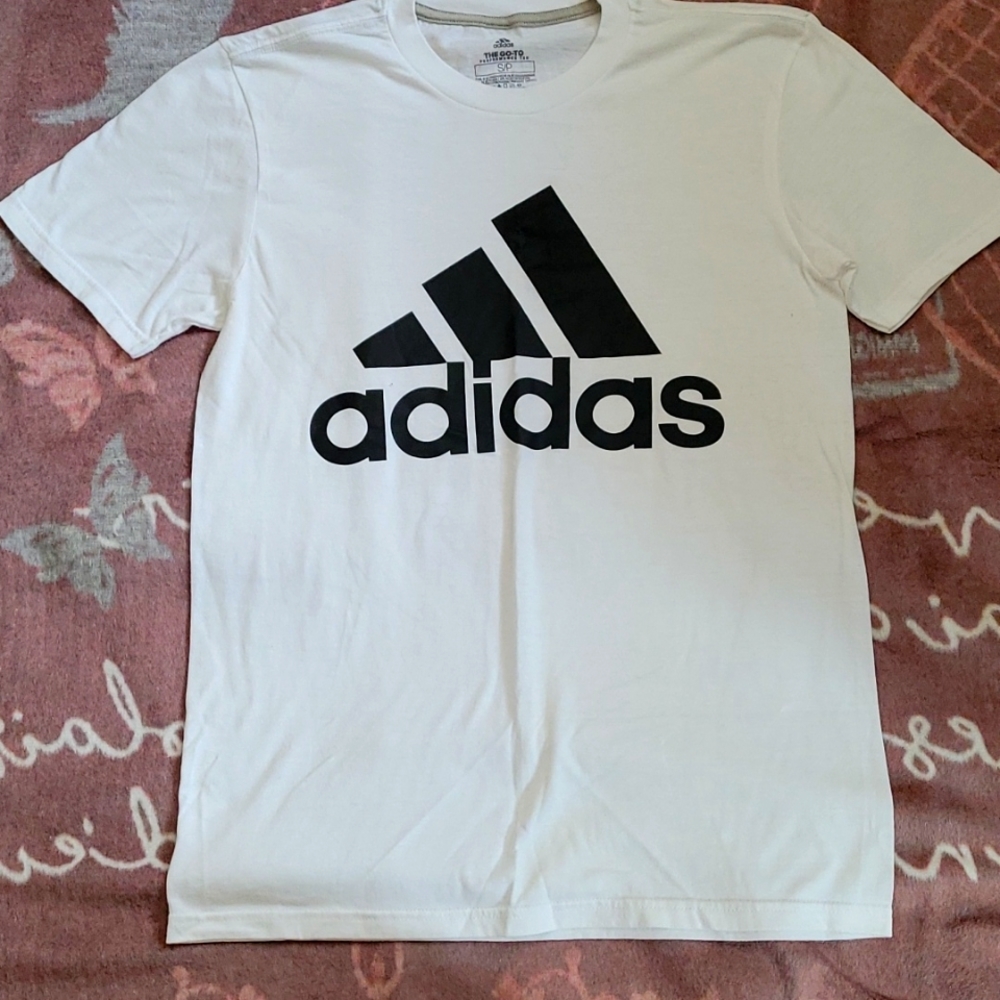 Adidas Mens T-shirt Size Small